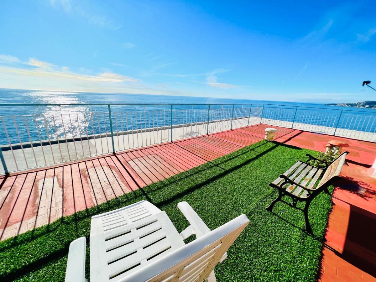 Suite Sunset 11 - Fronte Mare San Remo Extérieur photo
